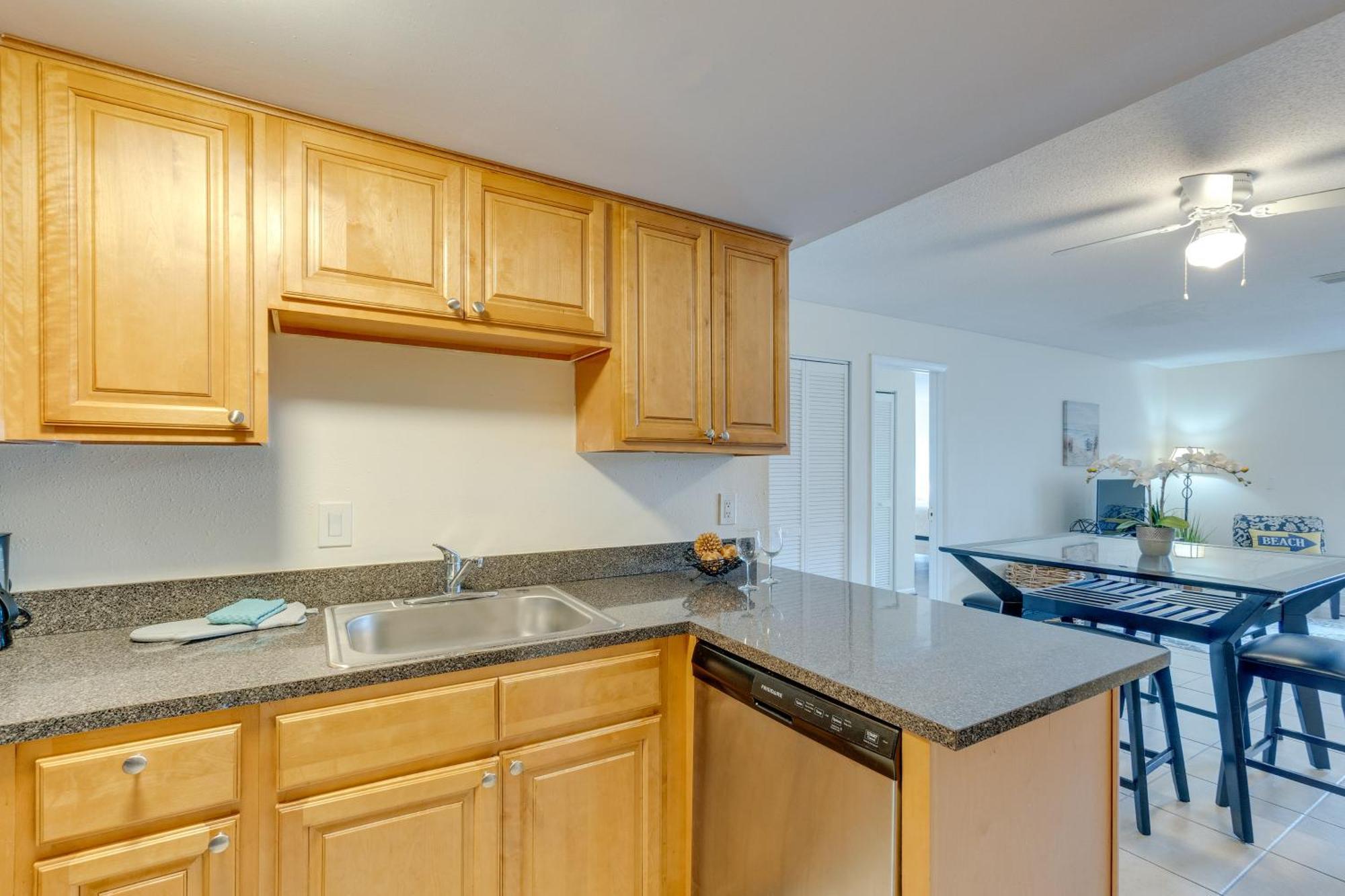Updated Sienna Park Condo - 4 Miles To Siesta Key! ساراسوتا المظهر الخارجي الصورة